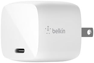 Small GaN travel wall charger 30W