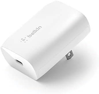 Compact 30W wall plug with PPS technology